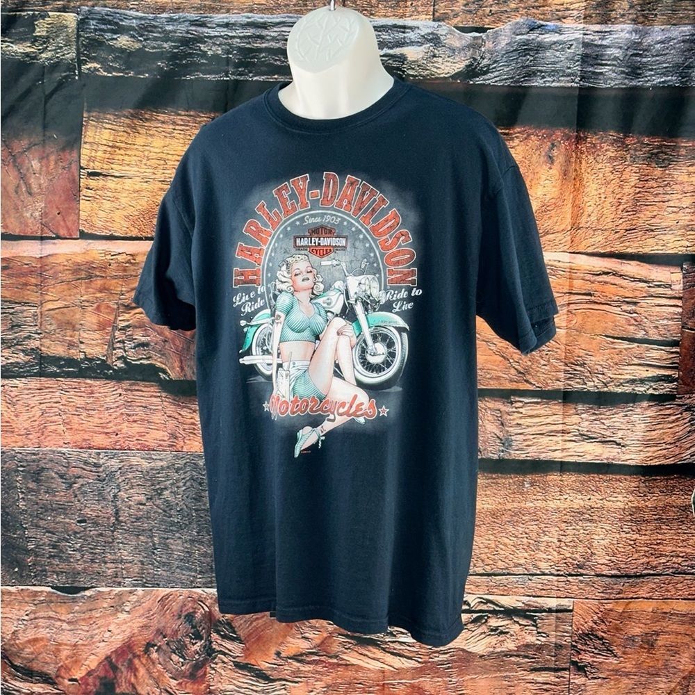Harley-Davidson Navy Tee with Retro Motorcycle Graphic - Picture 11 of 15